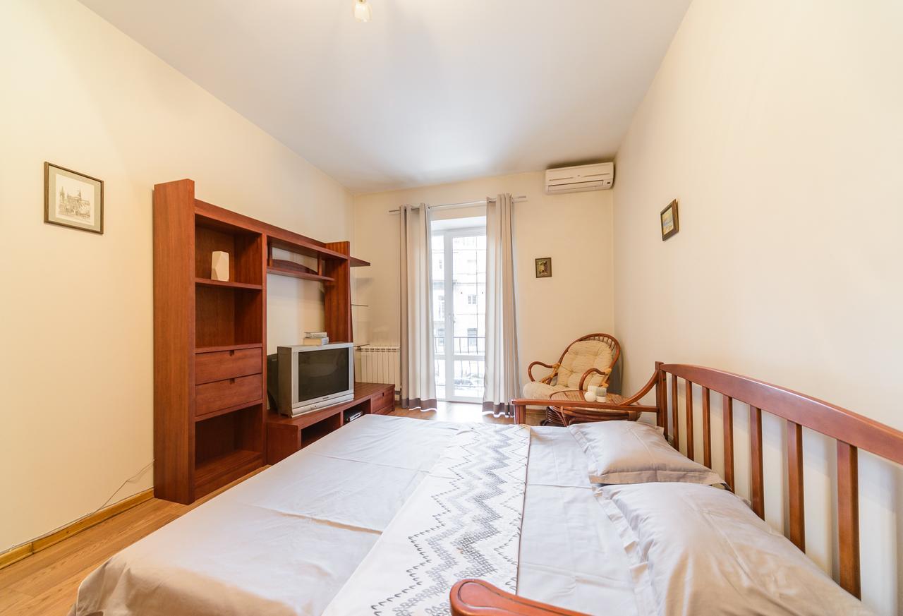 1-Room Apartments Kiev City Center Экстерьер фото